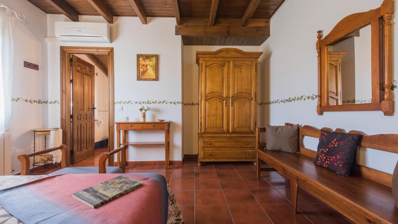 Los Laureles Casa Rural Urda Dış mekan fotoğraf